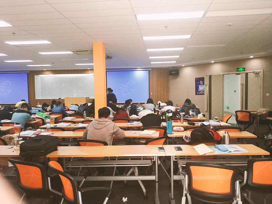 大专在校生能报考管理会计师吗