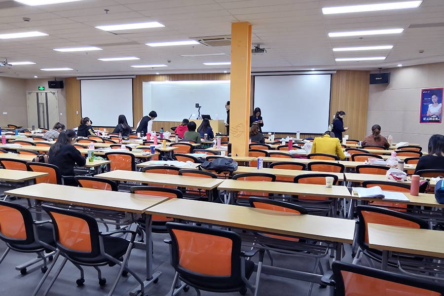 <strong>管理会计师能自学吗</strong>
