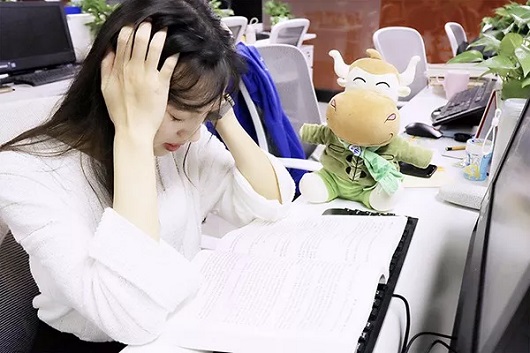 高顿初级会计：我，初级考生，复习进度为0，一点儿也不慌，因为我有……